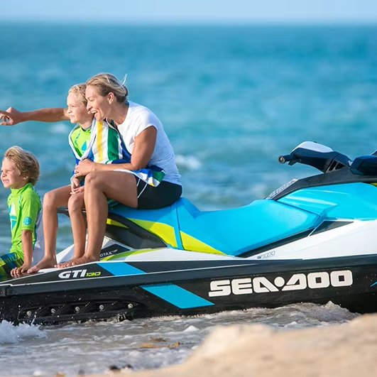 New Hot-selling High-speed Speedboat Jet Ski Low Fuel Consumption Charge SeaDoo GTI130 Motorboat Three-person Motorboat Jet